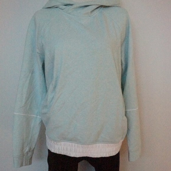 Lululemon All Good Pullover Tranquil Blue Kangaroo - Picture 2 of 5